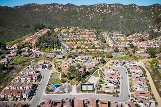 Detail Gallery Image 19 of 27 For 1749 Sawgrass, Escondido,  CA 92026 - 3 Beds | 2 Baths