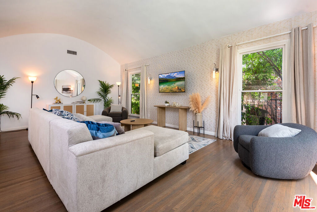 315 S Highland Ave — image 1
