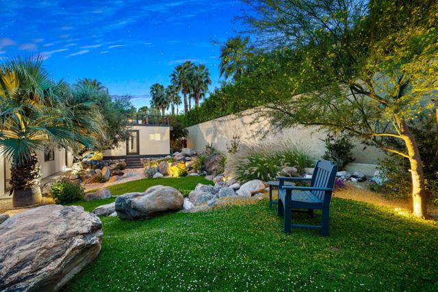 623 W Chino Canyon Road, Palm Springs, CA 92262
