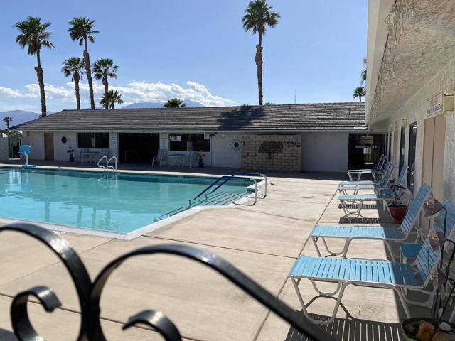17777 Langlois Road, Desert Hot Springs CA: https://media.crmls.org/mediaz/917cd8b8-d0d6-4f7d-b873-72468ca58176.jpg
