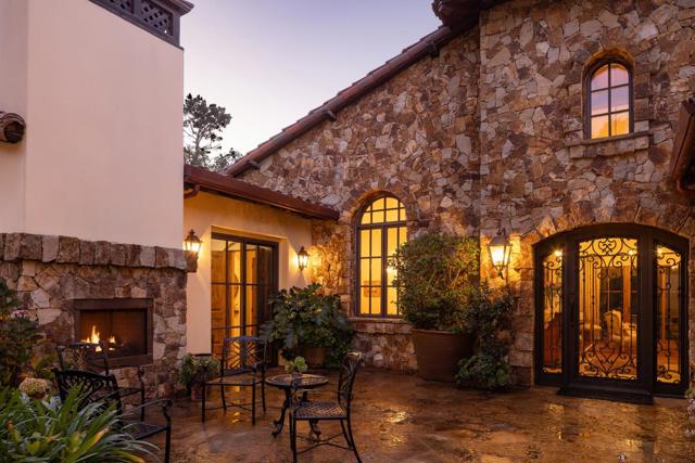 7595 Paseo Vista, Monterey CA: https://media.crmls.org/mediaz/917cec11-818b-4379-abbf-02e51cfa61c7.jpg