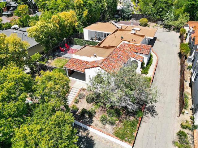 366 Ilo Ln, Danville CA: https://media.crmls.org/mediaz/917e141b-3b42-4ff3-ac7e-91811d76aad9.jpg
