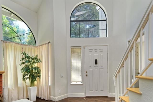 2766 Buena Point Court, San Jose CA: https://media.crmls.org/mediaz/917e8780-c11a-4037-8d1a-9f7c92dd3231.jpg