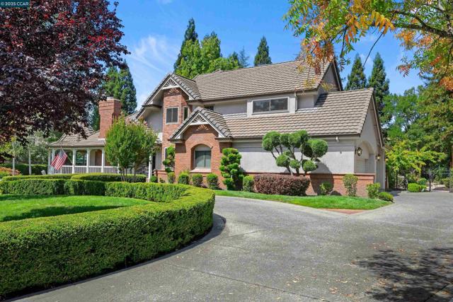 4405 Deer Ridge Rd, Danville CA: https://media.crmls.org/mediaz/91819c8a-f0f5-4ffc-8a03-cfa6f35fdcb4.jpg