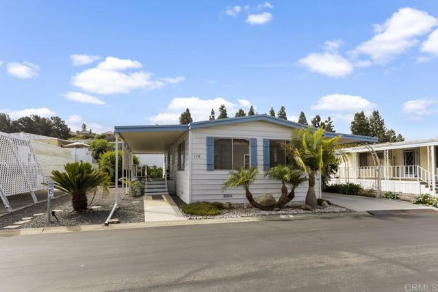 Detail Gallery Image 1 of 1 For 2130 Sunset Dr #118,  Vista,  CA 92081 - 2 Beds | 2 Baths