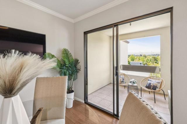 410 Sheridan Avenue, Palo Alto CA: https://media.crmls.org/mediaz/9184ea74-9f3a-4fc9-9a08-a3fa7f04e717.jpg