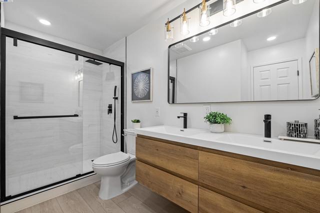 Image 16 of 37 For 36152 Adobe Dr