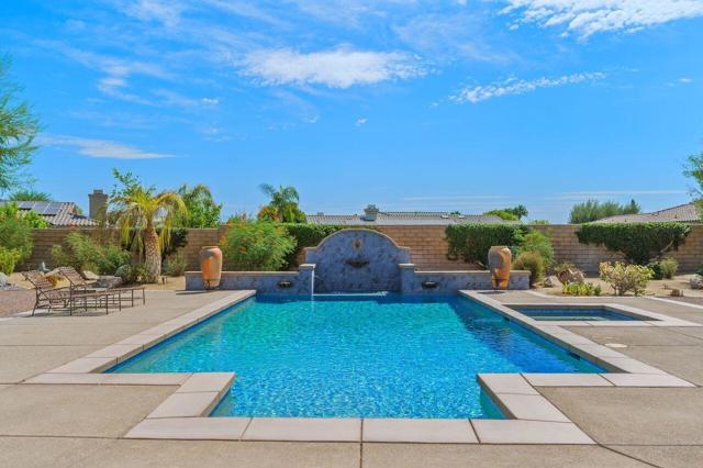50 Oakmont Drive, Rancho Mirage, CA 92270
