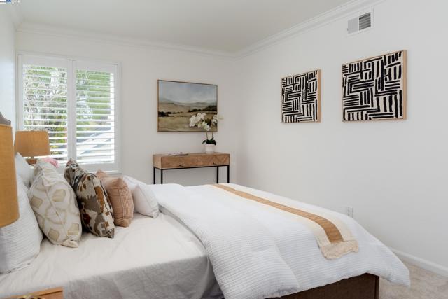 6287 Mountford Dr, San Jose CA: https://media.crmls.org/mediaz/9186f6f7-4e54-4a05-960e-0e34281a579e.jpg