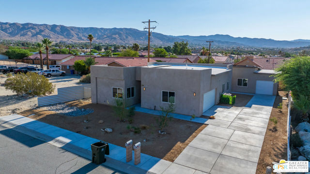 13704 Sarita Drive, Desert Hot Springs CA: https://media.crmls.org/mediaz/918863e2-c07e-427a-a038-3c7c72942721.jpg