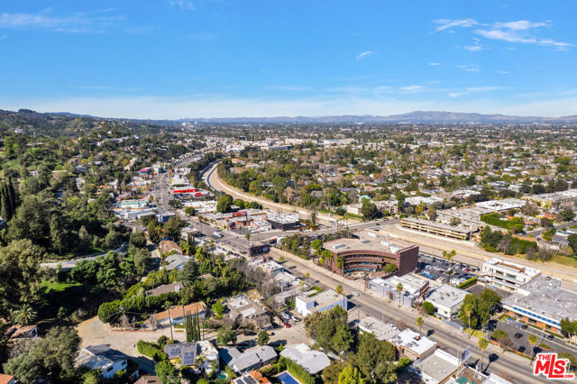 11352 VENTURA Boulevard photo 6