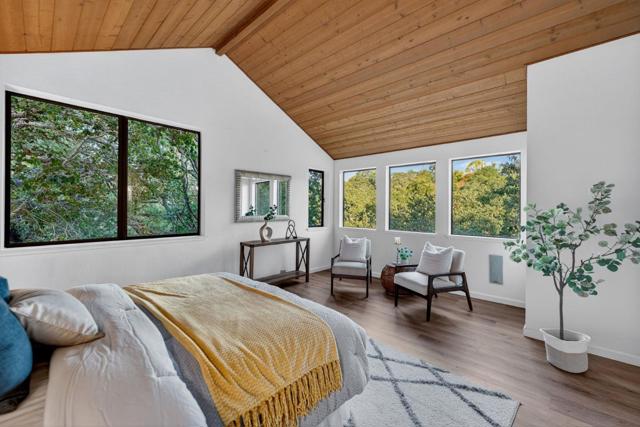 15098 Elm, Monte Sereno CA: https://media.crmls.org/mediaz/9189f407-8e68-44b8-95c6-0c791d9571c7.jpg