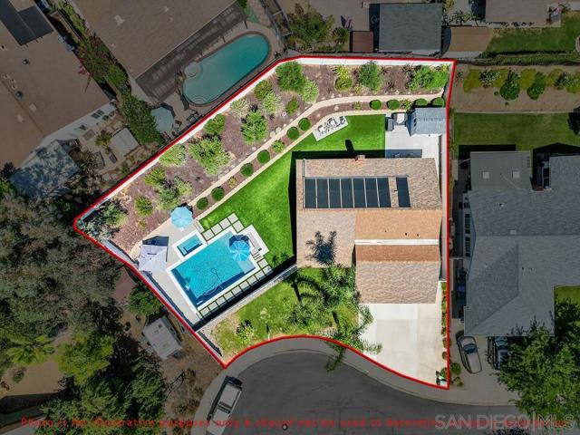 13533 Mora Cir, Poway CA: https://media.crmls.org/mediaz/9189fd43-e86f-4668-a7e3-0b432a67f8e9.jpg