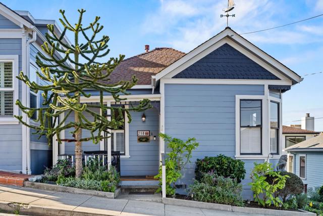 218 14th Street, Pacific Grove CA: https://media.crmls.org/mediaz/918a2a56-1565-4a86-9654-42c1955049b1.jpg