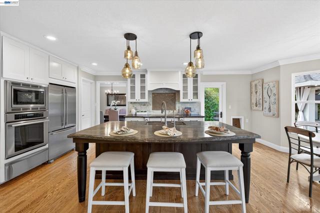 Image 16 of 49 For 5218 Ridgevale Way