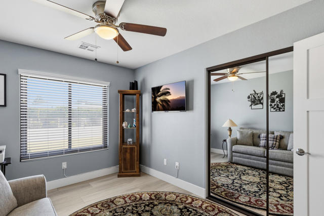 2073 Acacia Road W, Palm Springs, CA 92262