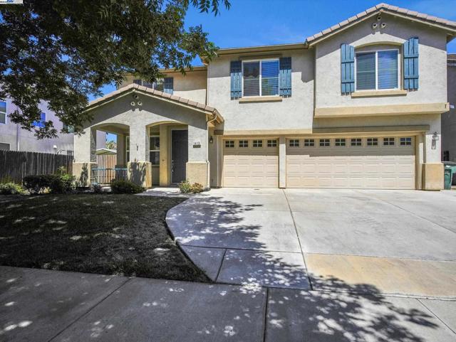 1413 Angus St, Patterson CA: https://media.crmls.org/mediaz/918d0808-6151-4682-af85-c772592c3b6e.jpg