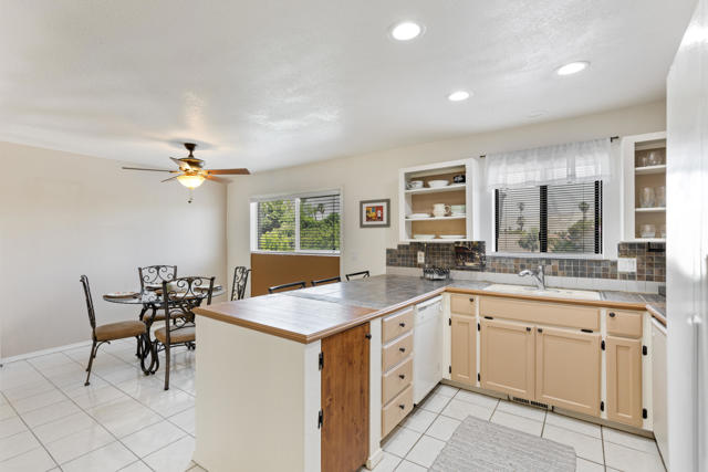 68790 Minerva Road, Cathedral City CA: https://media.crmls.org/mediaz/918f0f4b-2443-4f2d-96bf-aa8b326dc96e.jpg