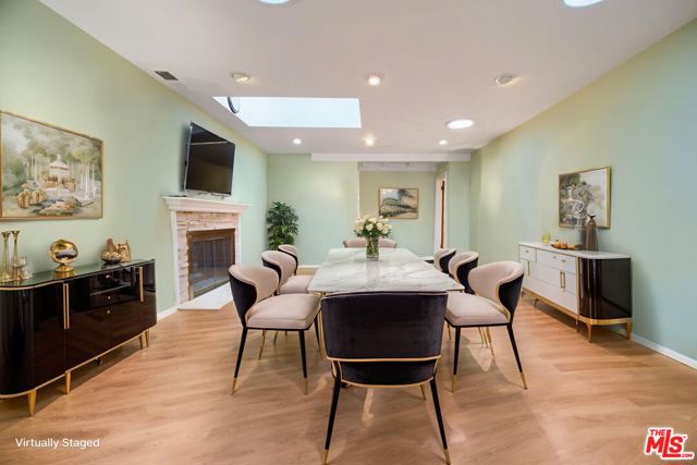 3282 Stoner Avenue, Los Angeles CA: https://media.crmls.org/mediaz/918f7401-9dc9-48d6-b40b-25d69840acd3.jpg