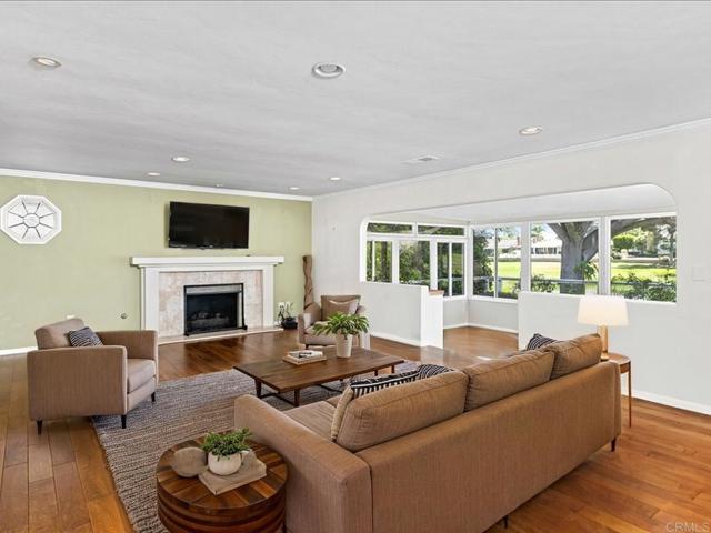1051 La Reina, San Marcos CA: https://media.crmls.org/mediaz/91902481-696c-476f-b0d4-b5bfb1e74d2c.jpg