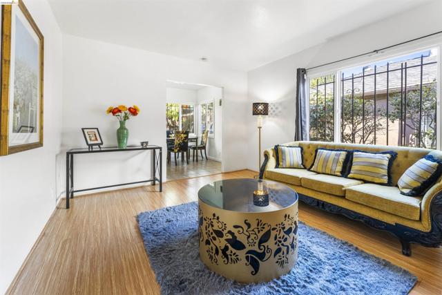 Image 3 of 14 For 6504 Bancroft Ave