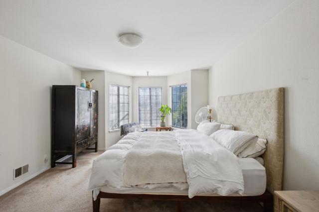 Image 15 of 65 For 1615 Oakdale Avenue