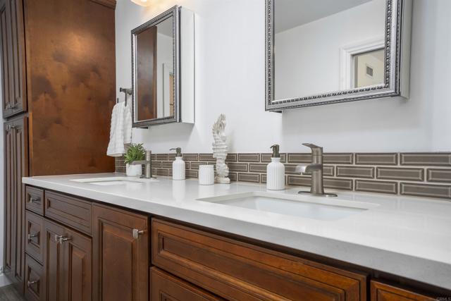 Detail Gallery Image 39 of 59 For 5861 College Ave, San Diego,  CA 92120 - 3 Beds | 2 Baths