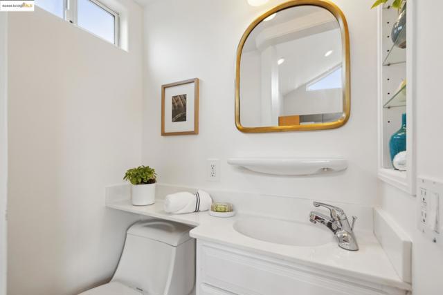 1626 Kains Ave., Berkeley CA: https://media.crmls.org/mediaz/9192df81-bbe2-4b9f-83e8-486152143946.jpg