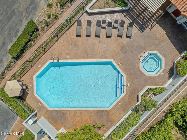 3109 E Hillcrest Drive, Westlake Village CA: https://media.crmls.org/mediaz/9193015f-1838-407f-b00a-1b171e6684dd.jpg