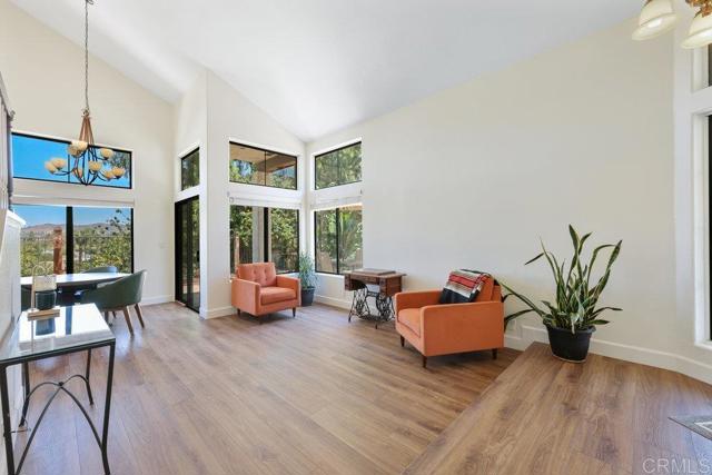 8627 Paseo Del Sol, Santee CA: https://media.crmls.org/mediaz/91930953-587f-4ba6-94fb-4d001edf6aec.jpg