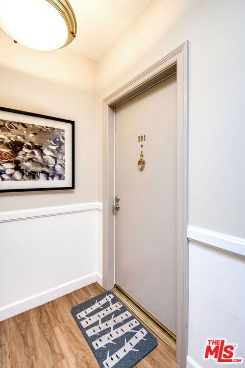 511 SAN VICENTE Boulevard, 301 photo 7