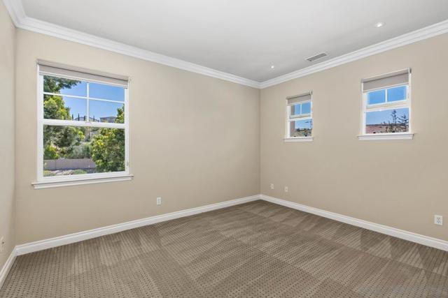 1833 Corte Galeana, Chula Vista CA: https://media.crmls.org/mediaz/919410a4-6873-440f-94f4-c26d5b978b9b.jpg