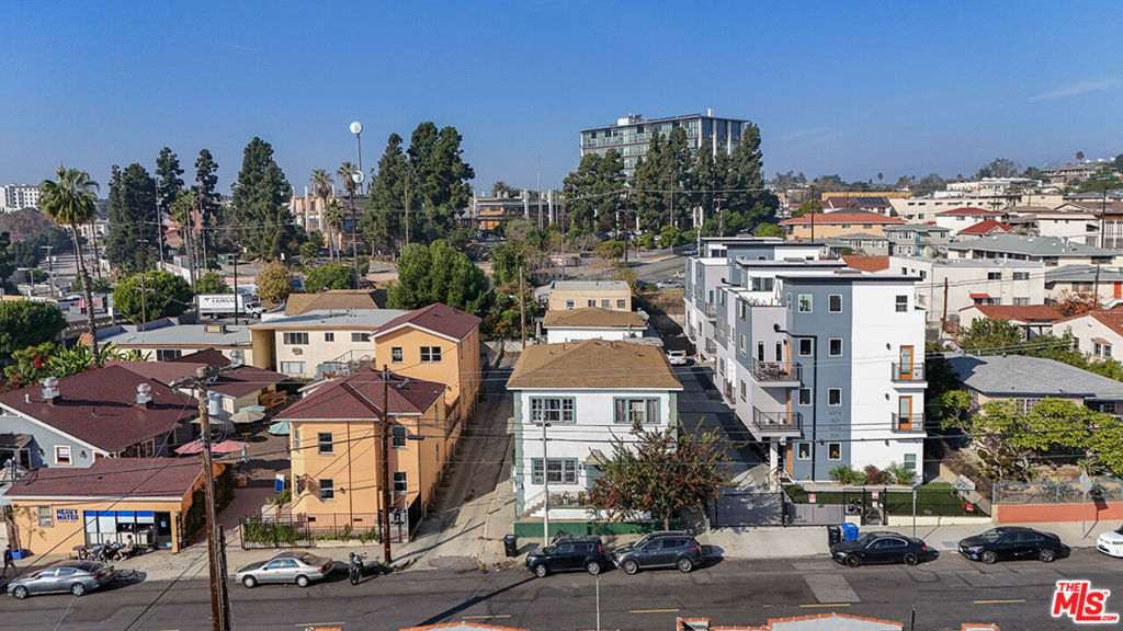 Multifamily at 817 Centennial Street