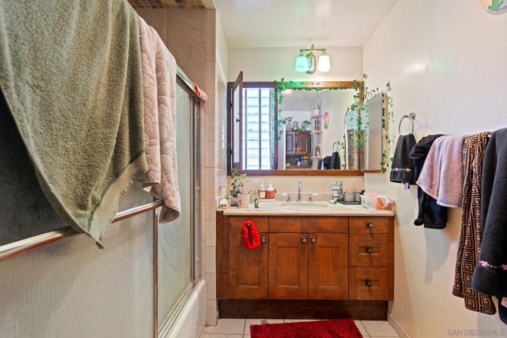 MLS #250042856SD image #36