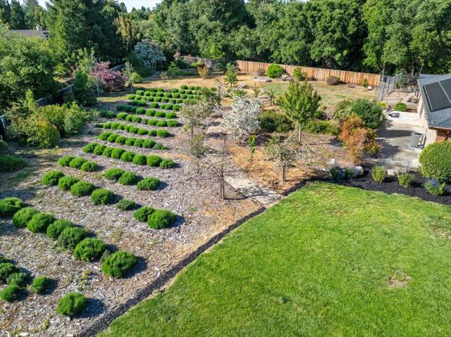 20811 Norada Court, Saratoga CA: https://media.crmls.org/mediaz/919561e1-752b-40e4-b623-9c7c0693737b.jpg