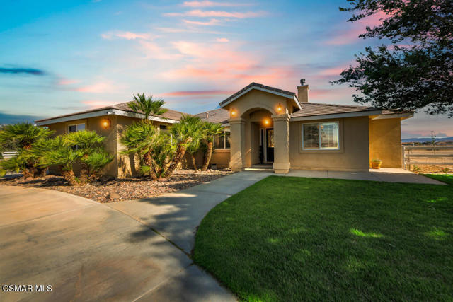 7142 W Avenue A4, Lancaster CA: https://media.crmls.org/mediaz/9195b944-29ed-40a2-8148-7deba5325ab9.jpg