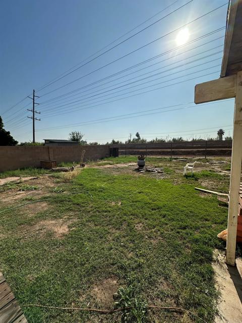 Detail Gallery Image 7 of 8 For 952 Alameda St, Calexico,  CA 92231 - 3 Beds | 2 Baths