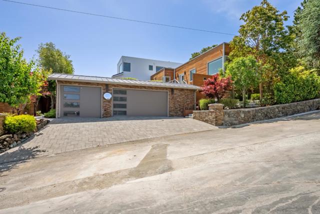 1 Millbrae Circle, Millbrae CA: https://media.crmls.org/mediaz/919724a1-a045-491a-8caf-d8ae3b114b78.jpg