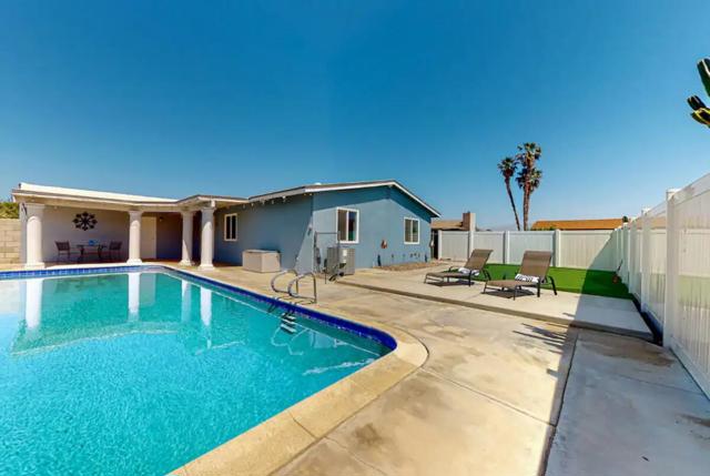 44590 Roundtable Street, Indio CA: https://media.crmls.org/mediaz/91974250-e6d5-47ea-9f65-f4191f6fdec8.jpg