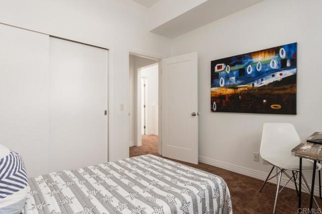 Detail Gallery Image 15 of 21 For 5050 Cahuenga Bld, North Hollywood,  CA 91601 - 3 Beds | 2 Baths