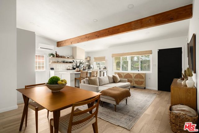 4938 O Sullivan Drive, Los Angeles CA: https://media.crmls.org/mediaz/9197942a-2477-4463-a95c-265704a01755.jpg