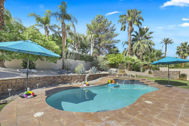 71581 Sahara Road, Rancho Mirage CA: https://media.crmls.org/mediaz/9197c939-430a-4117-9fc2-01b102c8bdf1.jpg