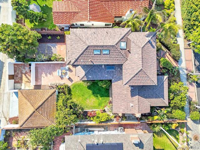 4427 Osprey St, San Diego CA: https://media.crmls.org/mediaz/91993eb1-c098-4144-9732-14e243d4146f.jpg