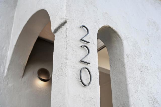 220 26th Avenue, San Mateo CA: https://media.crmls.org/mediaz/919a5df2-897a-4547-ae1e-79e9033b9b2e.jpg