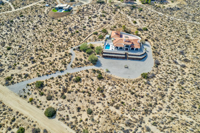 Image 91 of 108 For 56375 Bighorn Drive