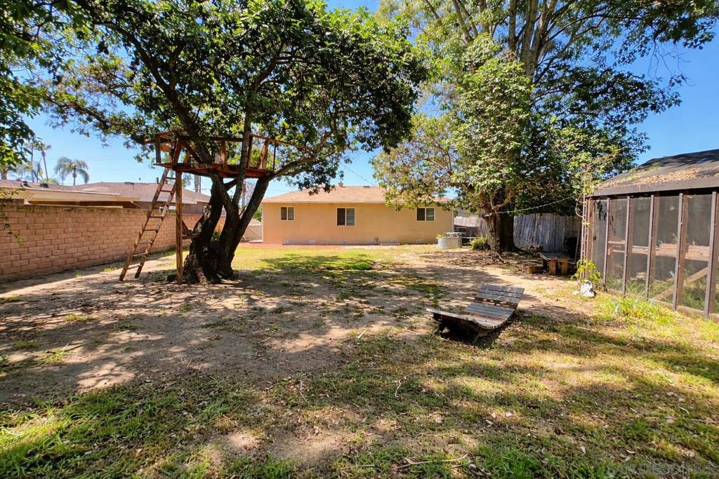 1430 Marshall Street - photo 15