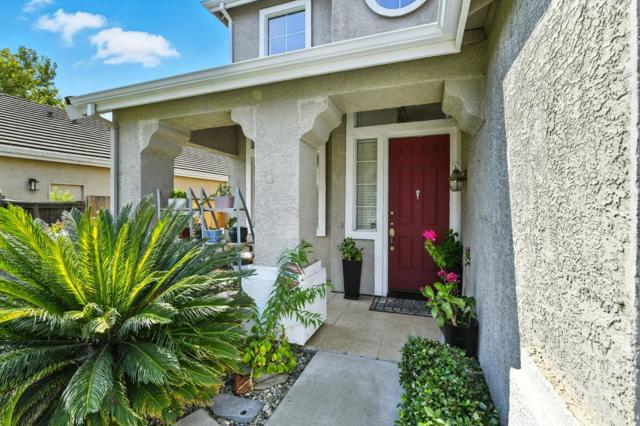 4111 Windsong Street, Sacramento CA: https://media.crmls.org/mediaz/919fd49d-2f18-4cf2-8b38-43a749bfde1f.jpg