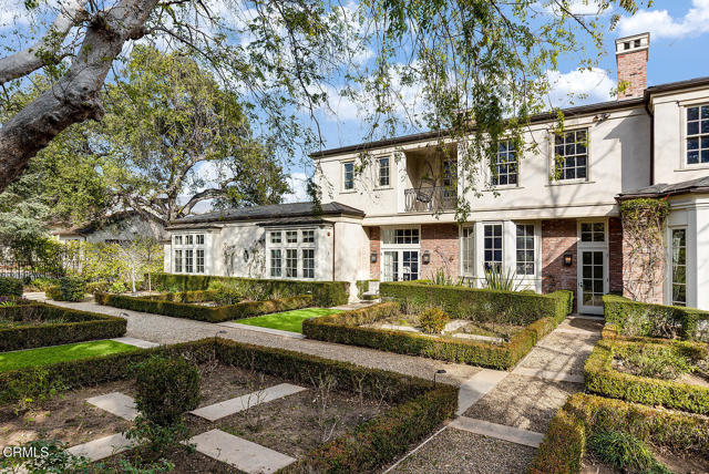 1425 Lombardy Road, Pasadena CA: https://media.crmls.org/mediaz/91a01df7-c7ba-48e1-9045-ab70d0f38829.jpg