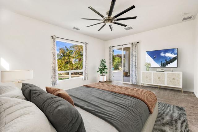 74062 Jeri Lane, Palm Desert CA: https://media.crmls.org/mediaz/91a24823-bfa7-435e-8393-4e0012b4a8f2.jpg