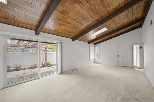 3102 S Granada Ave, Spring Valley CA: https://media.crmls.org/mediaz/91a2d202-0ee7-4cc2-95f7-a7f9e6cc334f.jpg